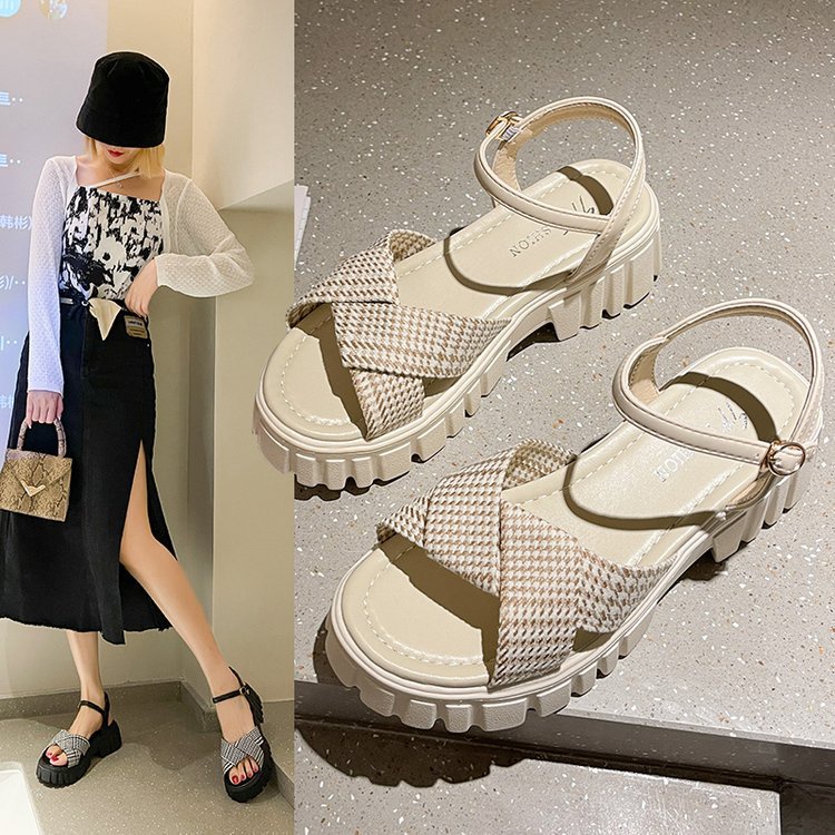 SN2112 Sandal Wedges Tali Wanita