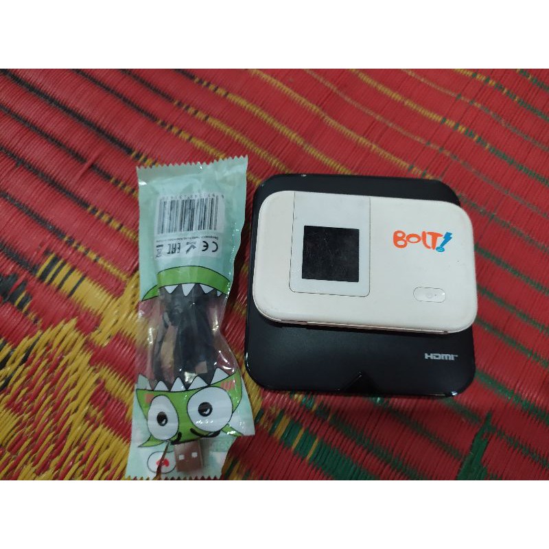 HG 680P openWrt+modem mifi Huawei bolt E5372s