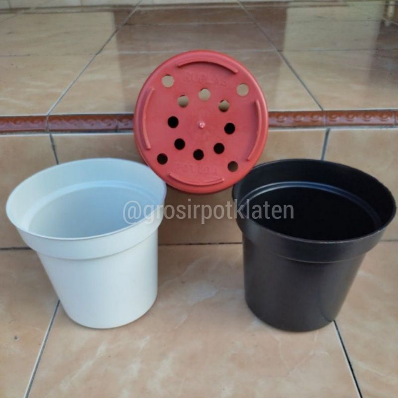 Pot Bunga 20 A Grade A Model Tinggi Warna Hitam Putih Merah Bata Bahan Tebal Dan Mengkilap