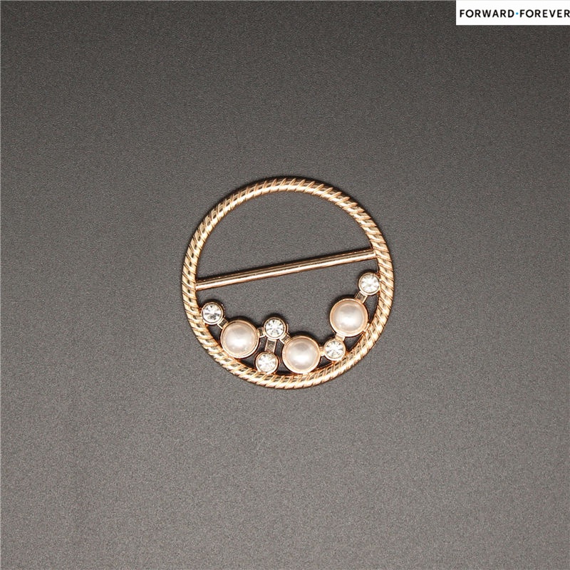 New fashion pearl alloy ring scarf buckle ladies brooch M40249