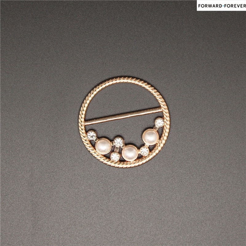 New fashion pearl alloy ring scarf buckle ladies brooch M40249