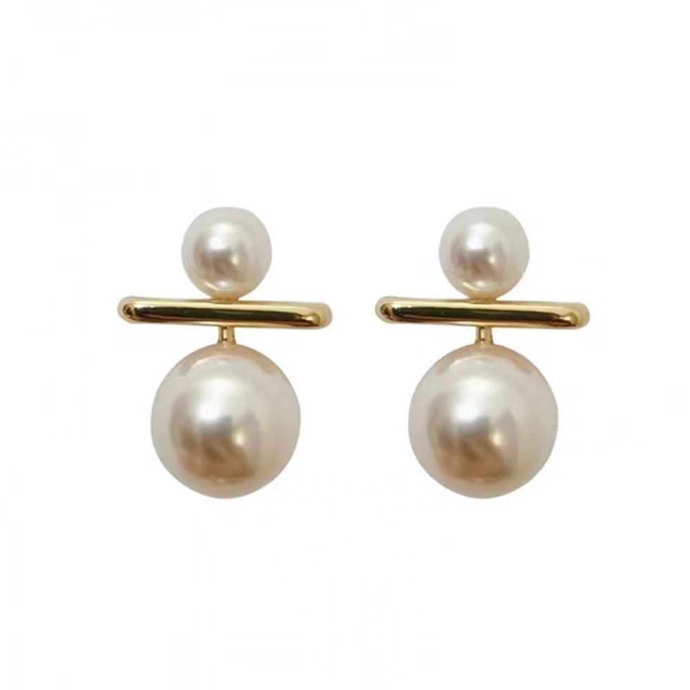 Anting Mutiara Serbaguna Model Simple Untuk Wanita