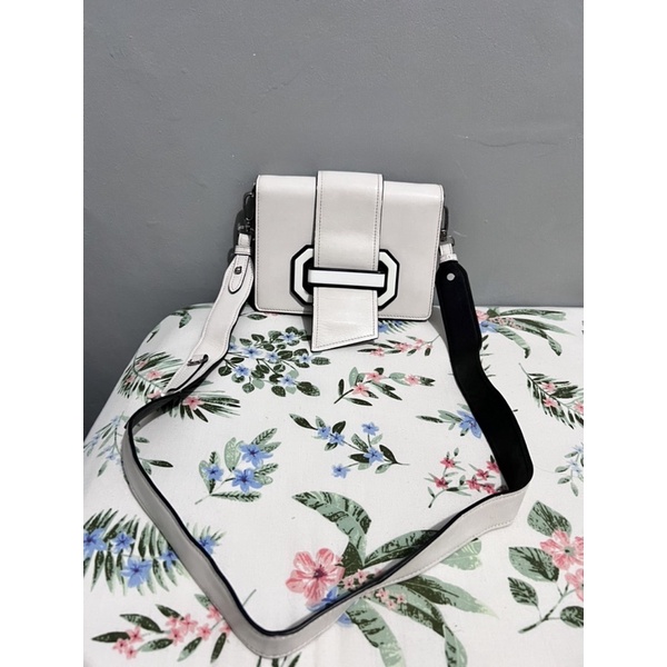Preloved Prada sling bag broken white