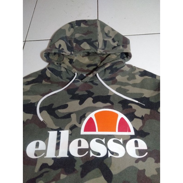 Ellesse camo