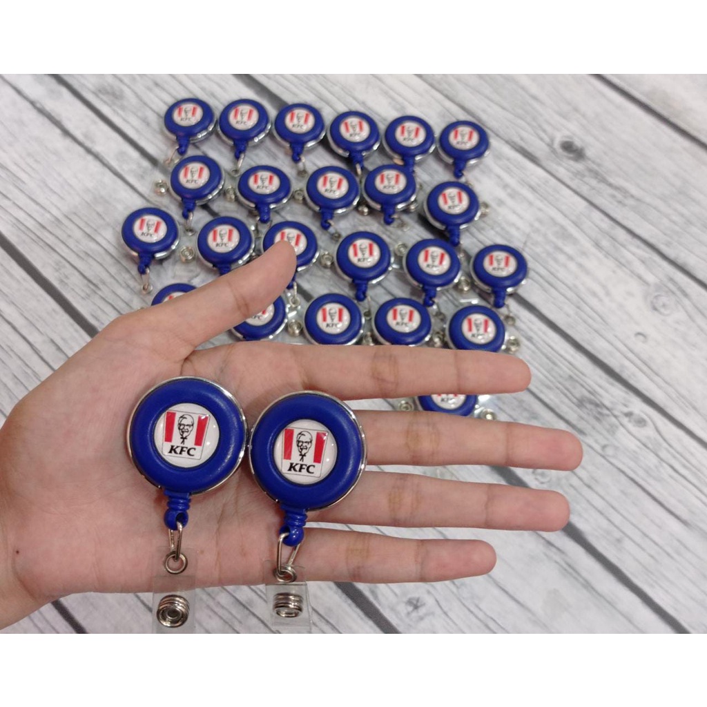 

Yoyo KFC/Yoyo Putar/Yoyo Id Card/Yoyo Putar Nametag - Biru