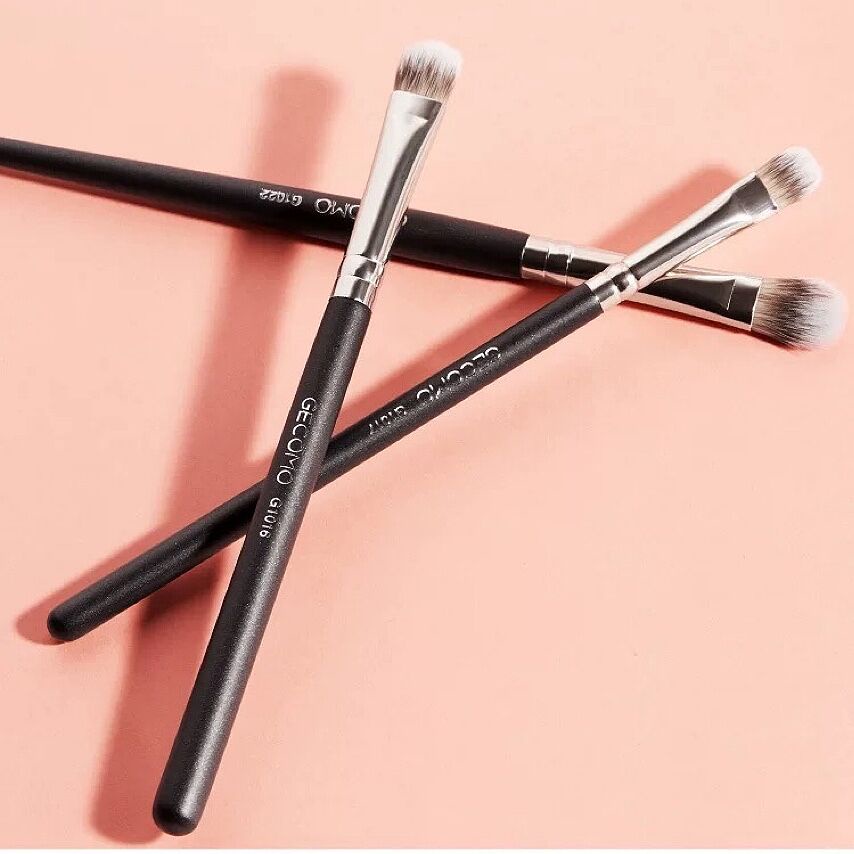 3pcs / Set Brush Makeup Flat Bulu Lembut Untuk Eyeshadow