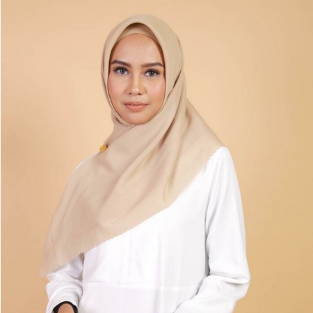 JIBAB SEGI EMPAT KERUDUNG POLOS TEPI LASERCUT DAUKY ADELYNA SCARF