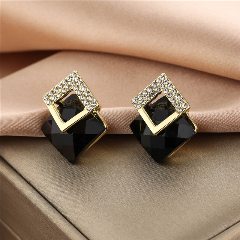 Anting Tusuk Gantung Temperament Bahan Sterling Silver 925 Desain Persegi Hias Berlian Hitam Gaya Trendy Untuk Wanita