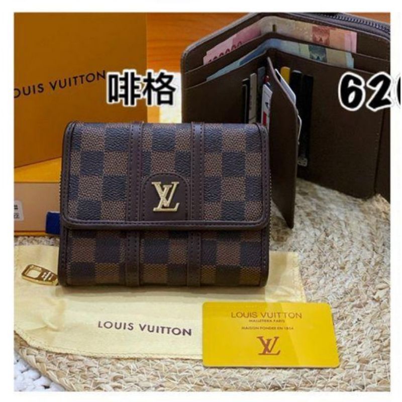 Dompet Lipat Wanita Kode 620