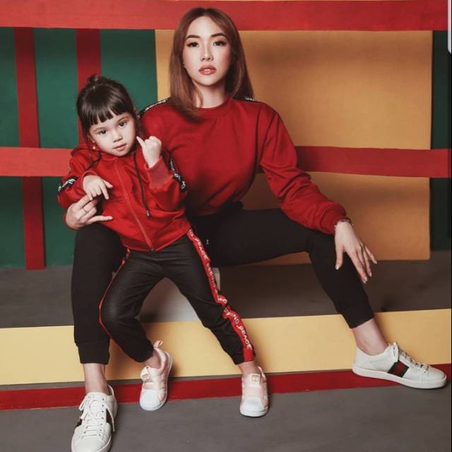 Geso x Seeing Peace - Sweater Crop Merah Stripe Hitam Seeing Peace