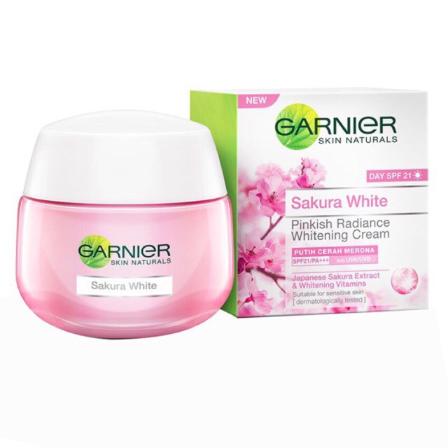 harga garnier sakura white pinkish radiance