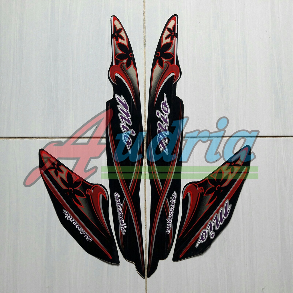 Striping Sticker Motor Yamaha Mio Sporty 2004 Hitam