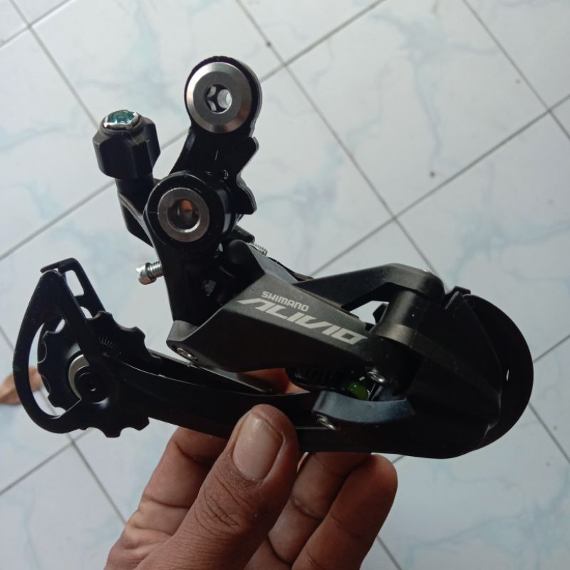 RD alivio 9 speed m3100