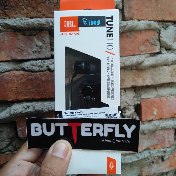 JBL T110 - Hitam
