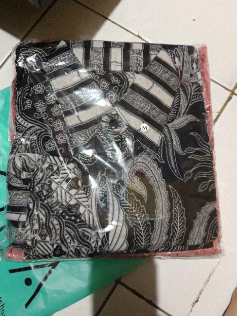 Zola_batik Batik Couple Kebaya Brokat Susun Pinguin Motif Tile Annabel Pinguin
