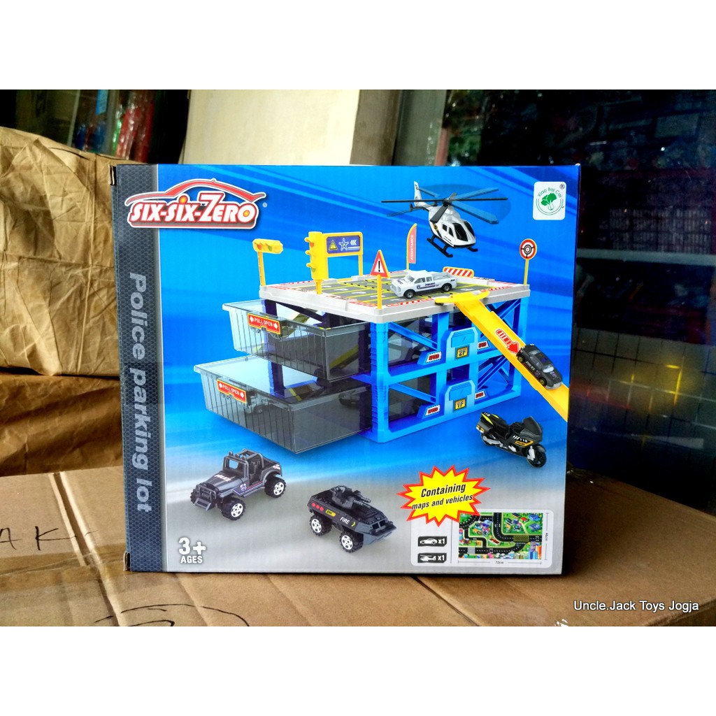 police garage toy