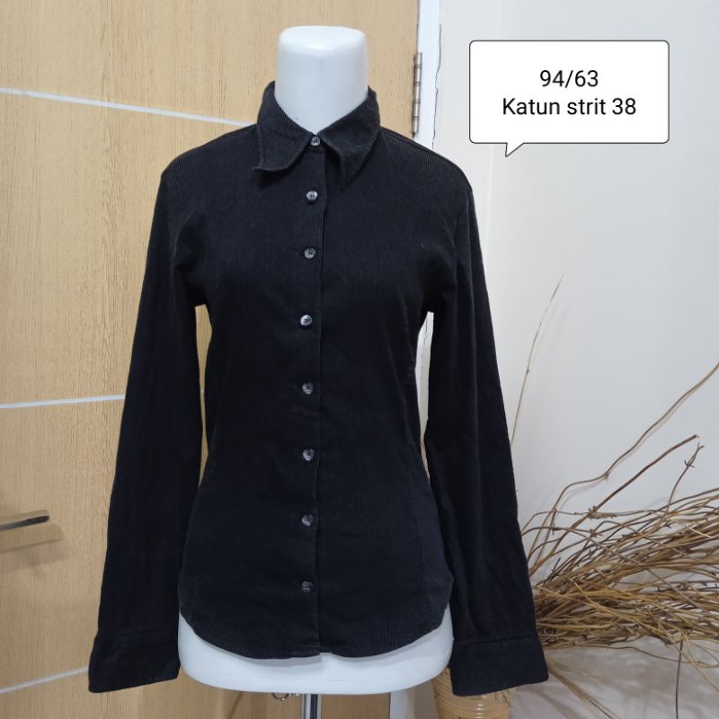 PRELOVED THRIFT KEMEJA WANITA // KEMEJA WANITA // PRELOVED KEMEJA // THRIIFT KEMEJA // THRIFT KEMEJA BEKAS-28