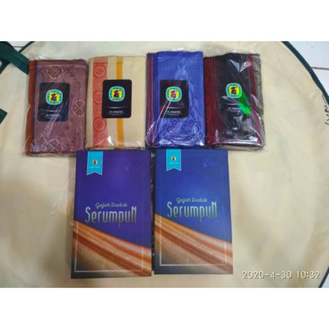 Sarung gajah duduk serumpun