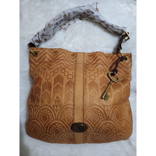 tas fossil deasy hobo embossed mustard nwot preloved