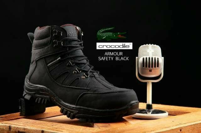 crocodile safety shoes