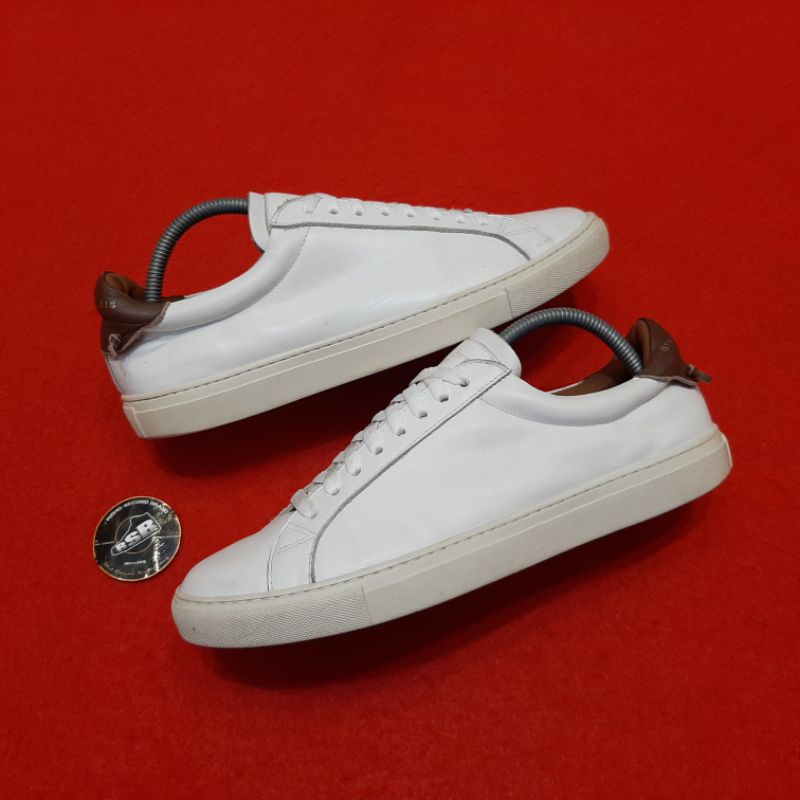 SEPATU GIVENCHY SIZE. 42.5 (SECOND BRAND)