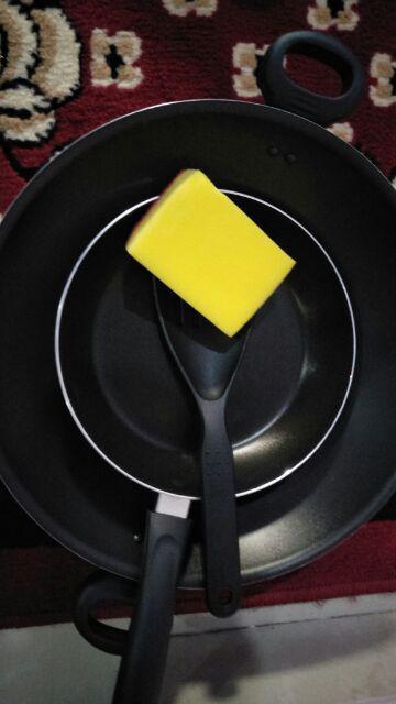 Maxim Valentino Set Wajan Dan Teflon