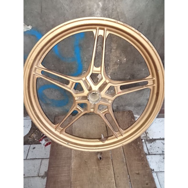 velg depan yamaha mx king.pnp R15.Barang second original.
