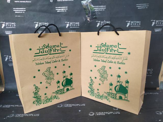 

paperbag lebaran / taslebaran ukuran 25*10*30