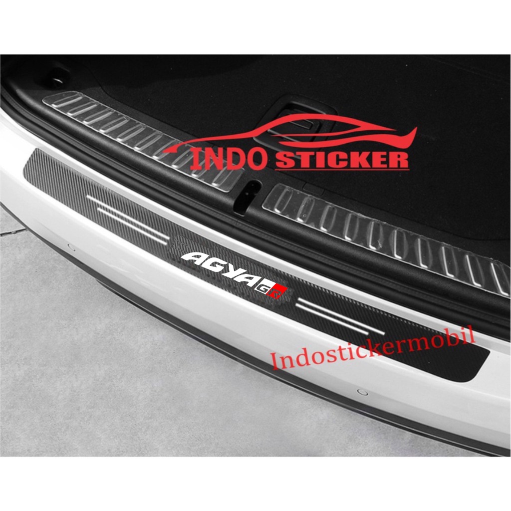 Stiker stiker carbon 3d mobil toyota agya gr stiker karbon bagasi belakang toyota agya gr racing