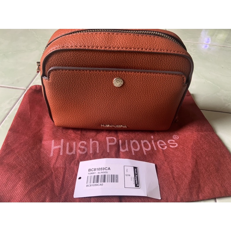 Preloved Tas Hush Puppies torry sling bag