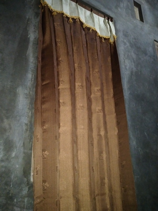 Gorden Poni Renda Pintu Jendela Hijau  Tua
