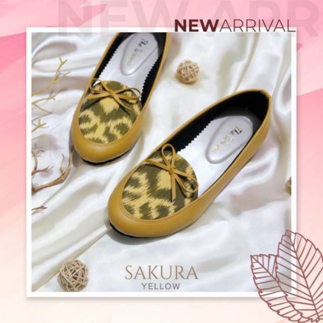 

Sakura Yellow