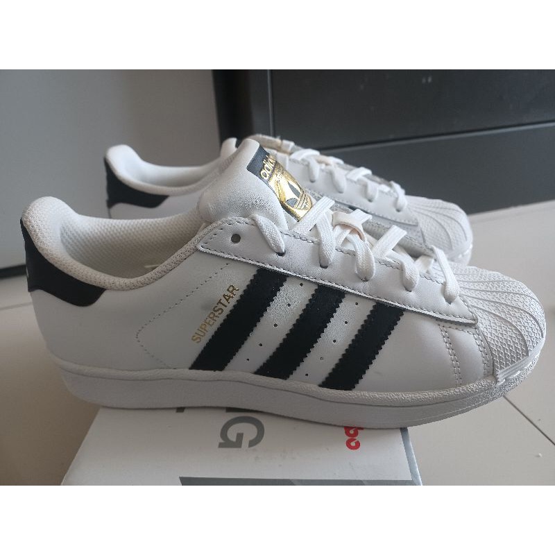 sepatu Adidas La marque size 37,5 new