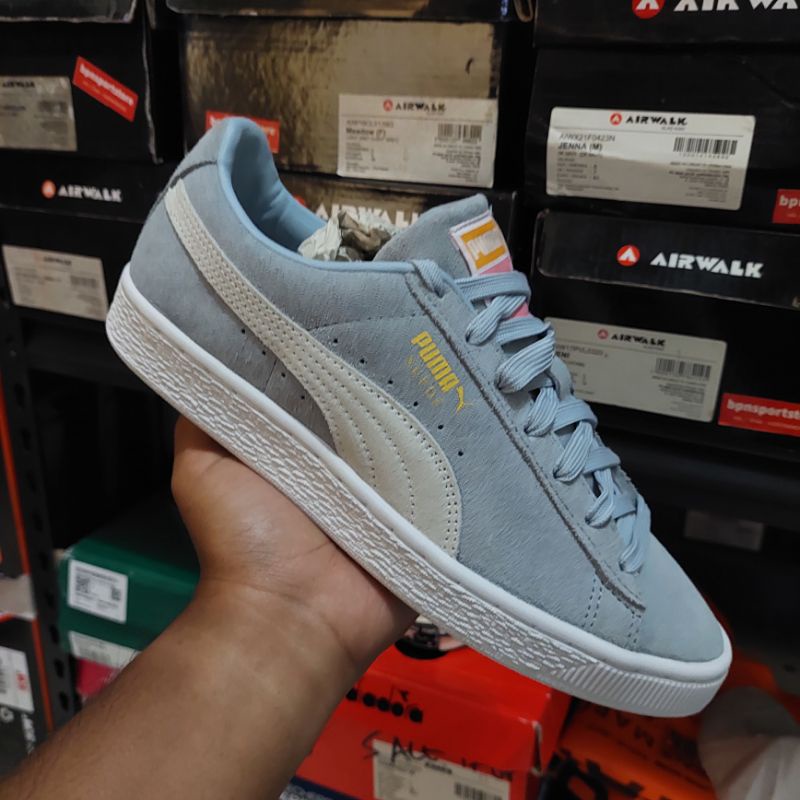 (SALE) PUMA SUEDE CLASSIC BLUE FOG BNIB ORIGINAL 100% EUR 40.5 (26 CM)