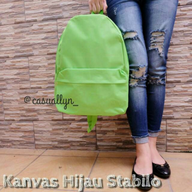 

Kanvas Hijau Stabilo