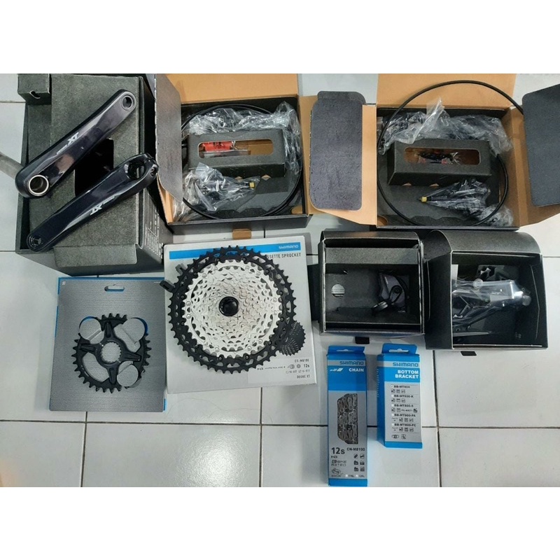 GROUPSET / GRUPSET SHIMANO DEORE XT M8120 / M8100 12 speed 10-51T 4 PISTON ORIGINAL