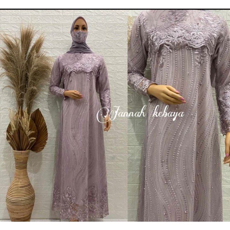 gamis pesta Ratu II bahan tile tanah abang punya..bagus beb
