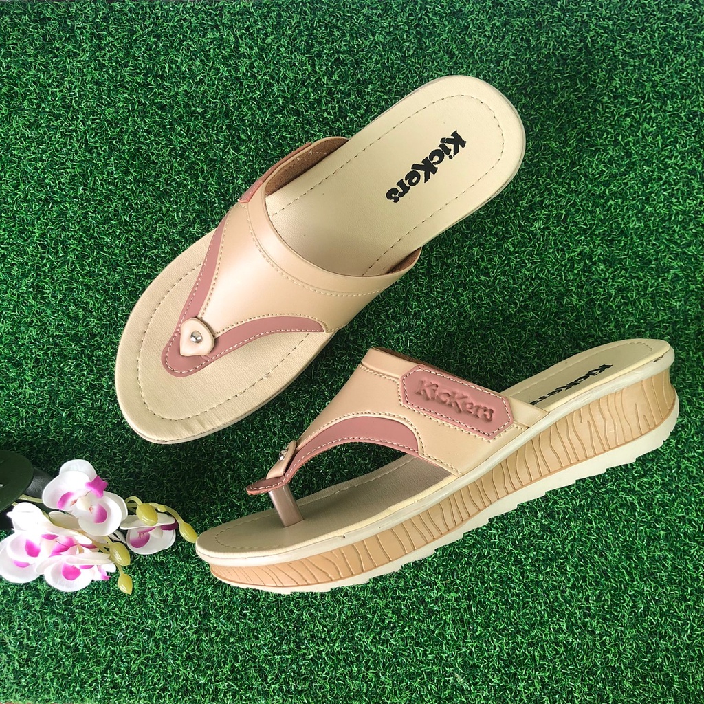 Sandal japit wedges wanita casual semi kulit kode G5 1