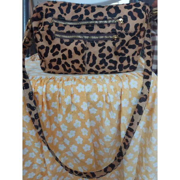 Tas Kulit Asli Motif Leopard - Preloved