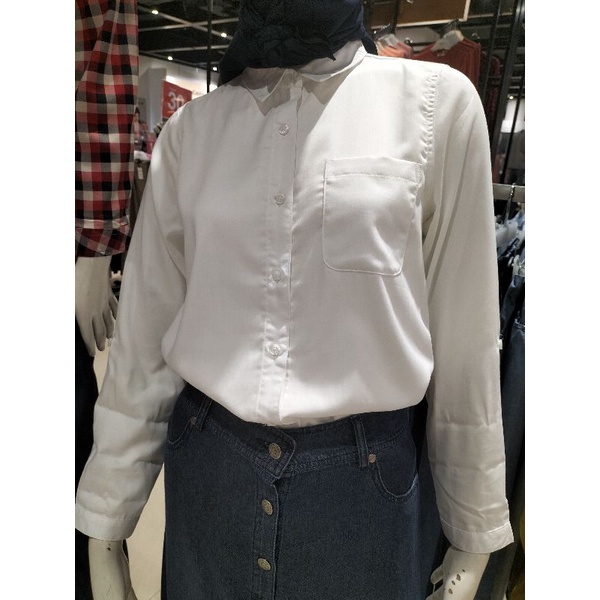 kemeja putih polos wanita by GEELA 301.000