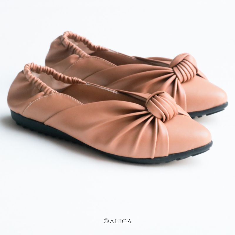 Alica Chungky Heels Flat Shoes-2