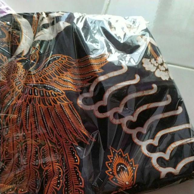 Serut Genes Jelita Tunic Tunik Batik Modern Hrb030 Dolbi Dob<br /><br />size Cewek<br />s. M.<br />l.xl.xxl