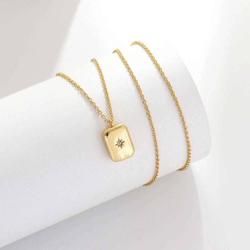 Needway  Party Gift Necklaces Elegant Metal Choker Clavicle Chains Drop Shaped Pendant Gold Color Women Girls Diamond Rectangle Pendant Sun Korean Style