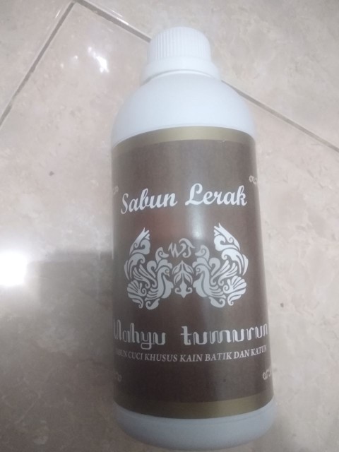 Rumah Jamu Solo - Sabun Cair Lerak Cuci Kain Batik Tulis 500ml