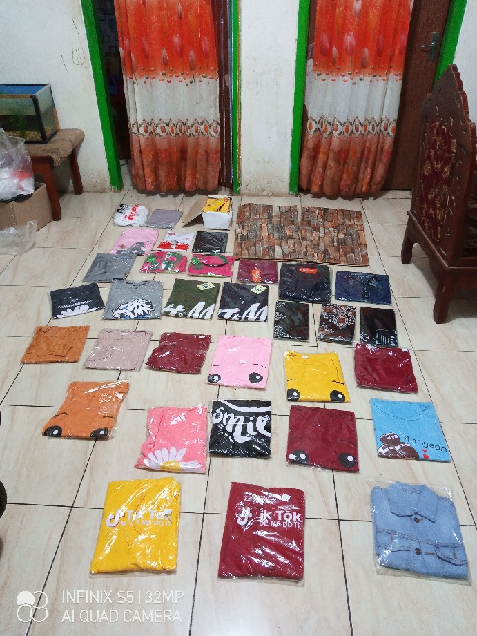 Hem Batik Pria Pendek Lawasan Sogan/pari Sulur/parang Black/merak Papua Ori By Batiek Solo Dc270927