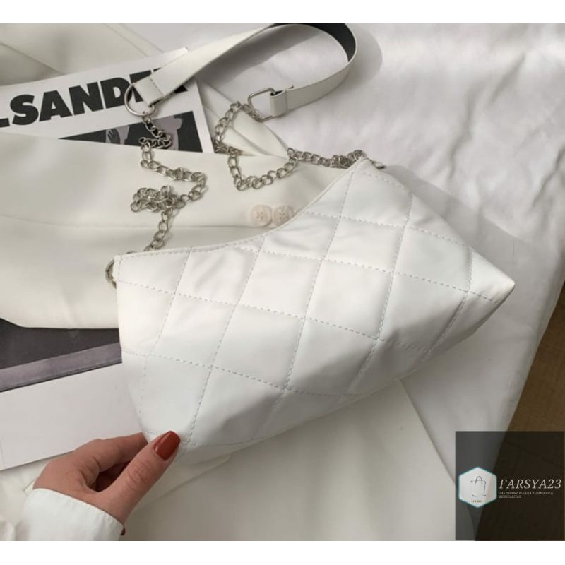 TAS SELEMPANG WANITA IMPORT PREMIUM BLACK ,TAS LUCU ,TAS KOREA ,TAS UNIK