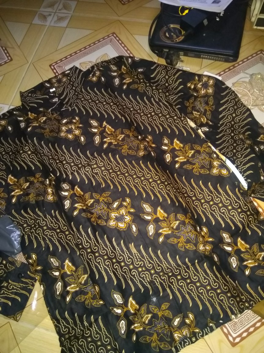Kemeja Batik Pria Lengan Panjang Motif Terbaru Buat Seragam Kerja Kondangan Harian