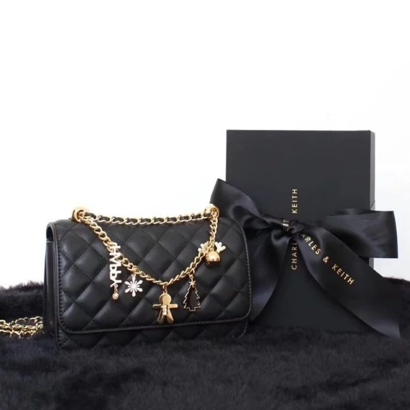 10.10 SALE | CK Chain Handle Quilted Clutch GIFTSET