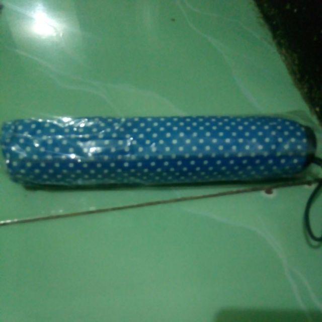 Payung Lipat Mangkuk Polkadot