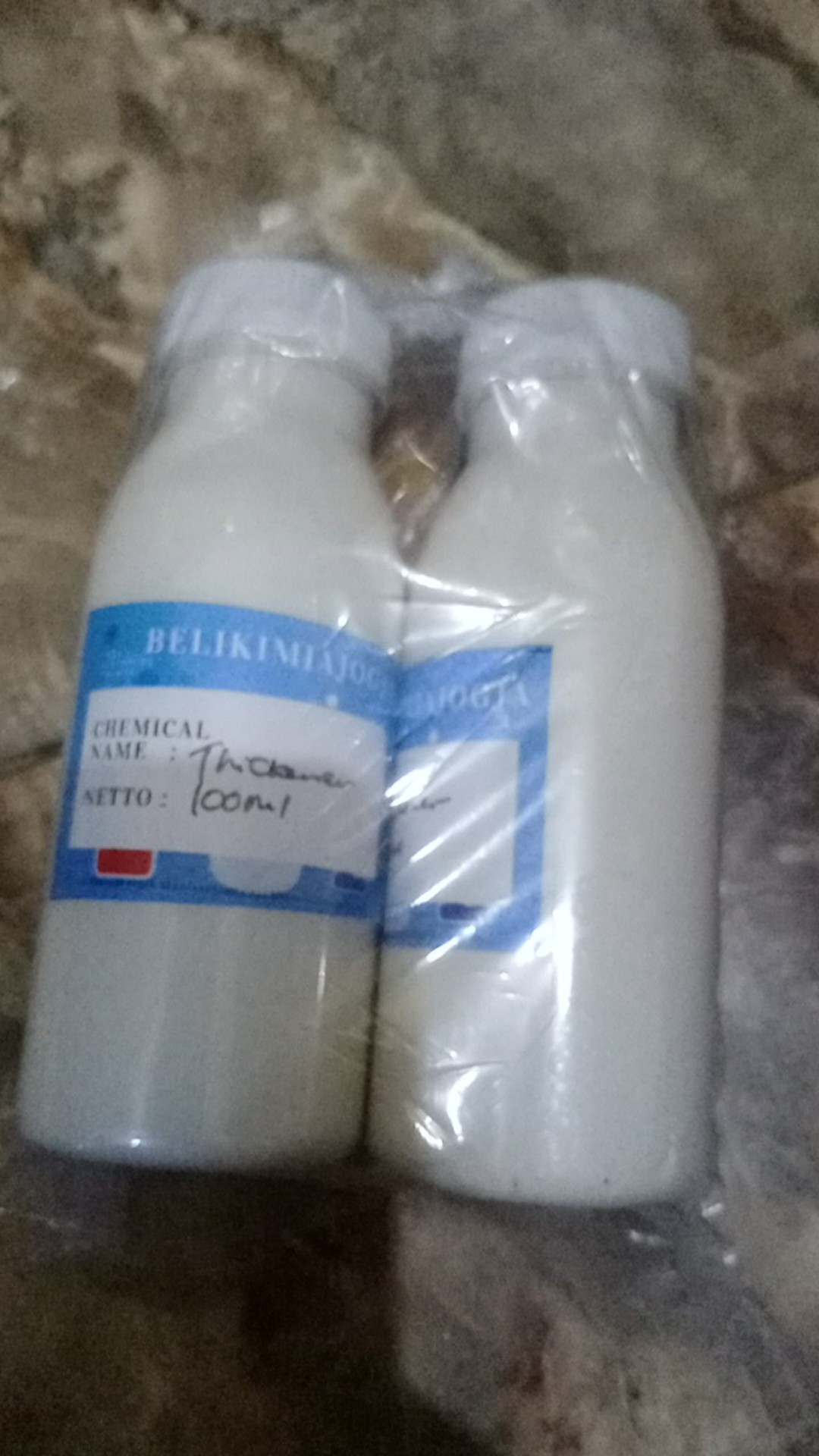 Thickener 1l / Pengental Semir Ban / Pengental Softener